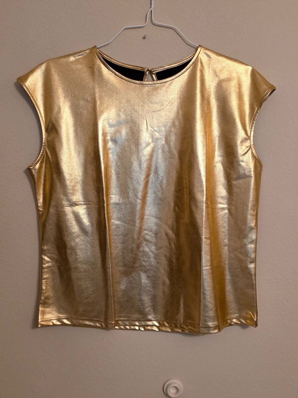 Gold Metallic Shell Top Blouse Size XL NWOT